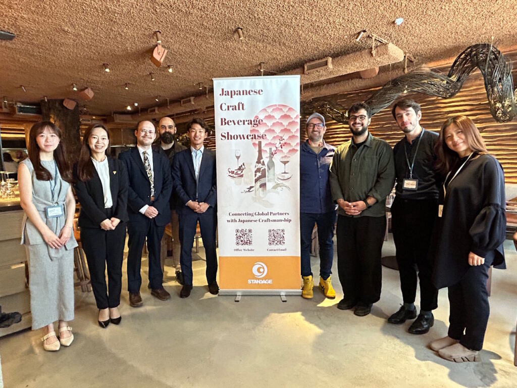 STANDAGE hosts its first own-organised trade tasting in London Bringing sake and other Japanese food and drink to the UK market